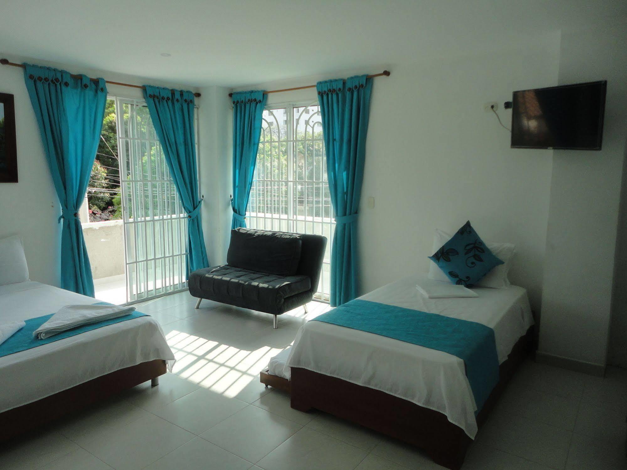 Brizzamar Hotel Santa Marta  Exterior photo